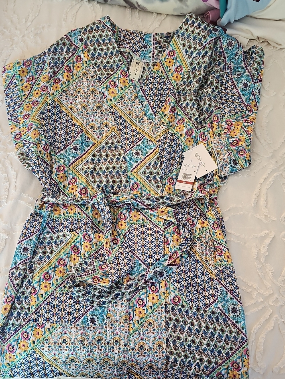 Jessica Simpson White Multi Floral & Geometric Print Baithing Suit Coverup
